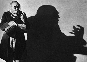 <!--:es-->Les ombres del Doctor Caligari, per Joan Gispert<!--:-->