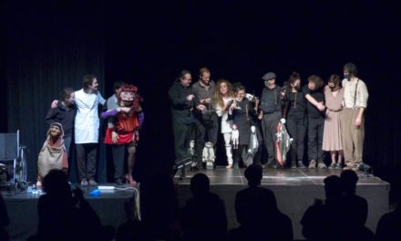 El Cabaret del Taller de Marionetes de Pepe Otal, a la Lleialtat Santsenca de Barcelona